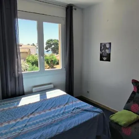 Spacious Home, 4bed-2bath, Wifi, Ac, Free Parking, Nearby *