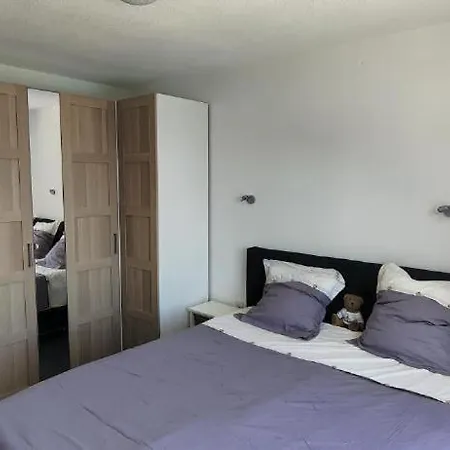 Spacious Home, 4bed-2bath, Wifi, Ac, Free Parking, Nearby Сasa de vacaciones Mèze